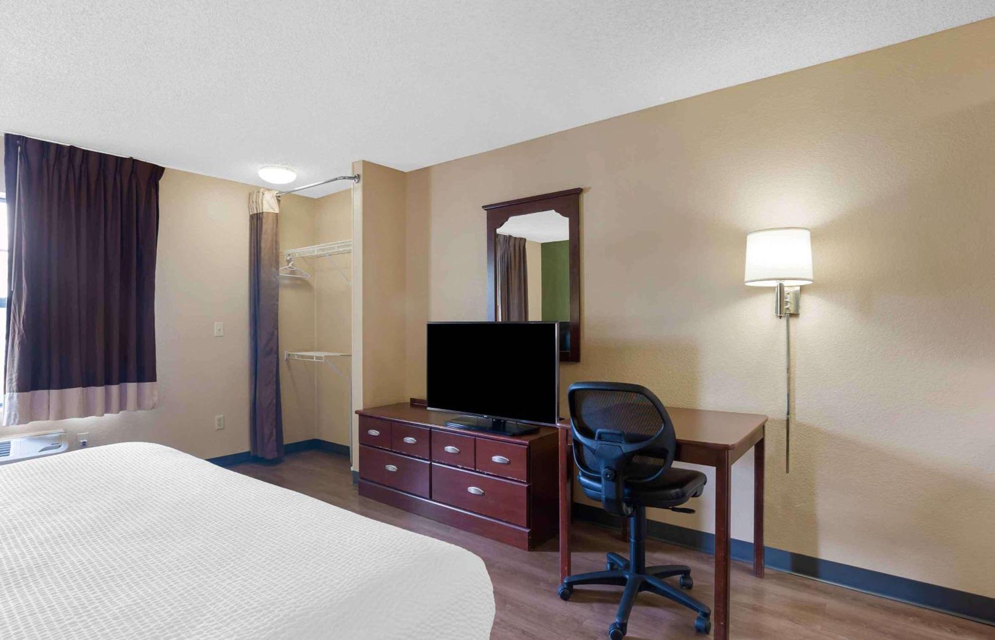 Extended Stay America Suites - Oklahoma City - Nw Expressway Exterior photo