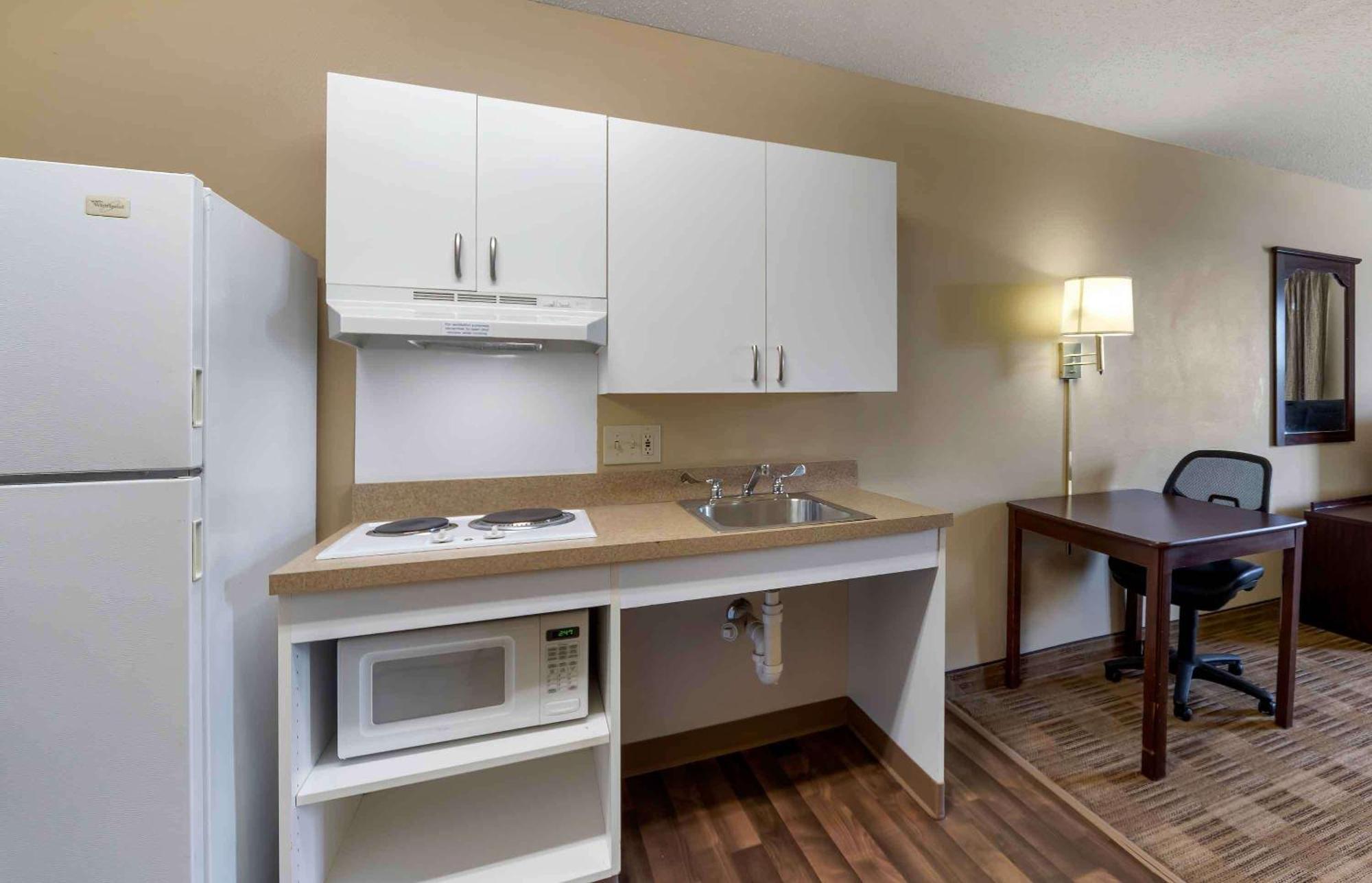 Extended Stay America Suites - Oklahoma City - Nw Expressway Exterior photo