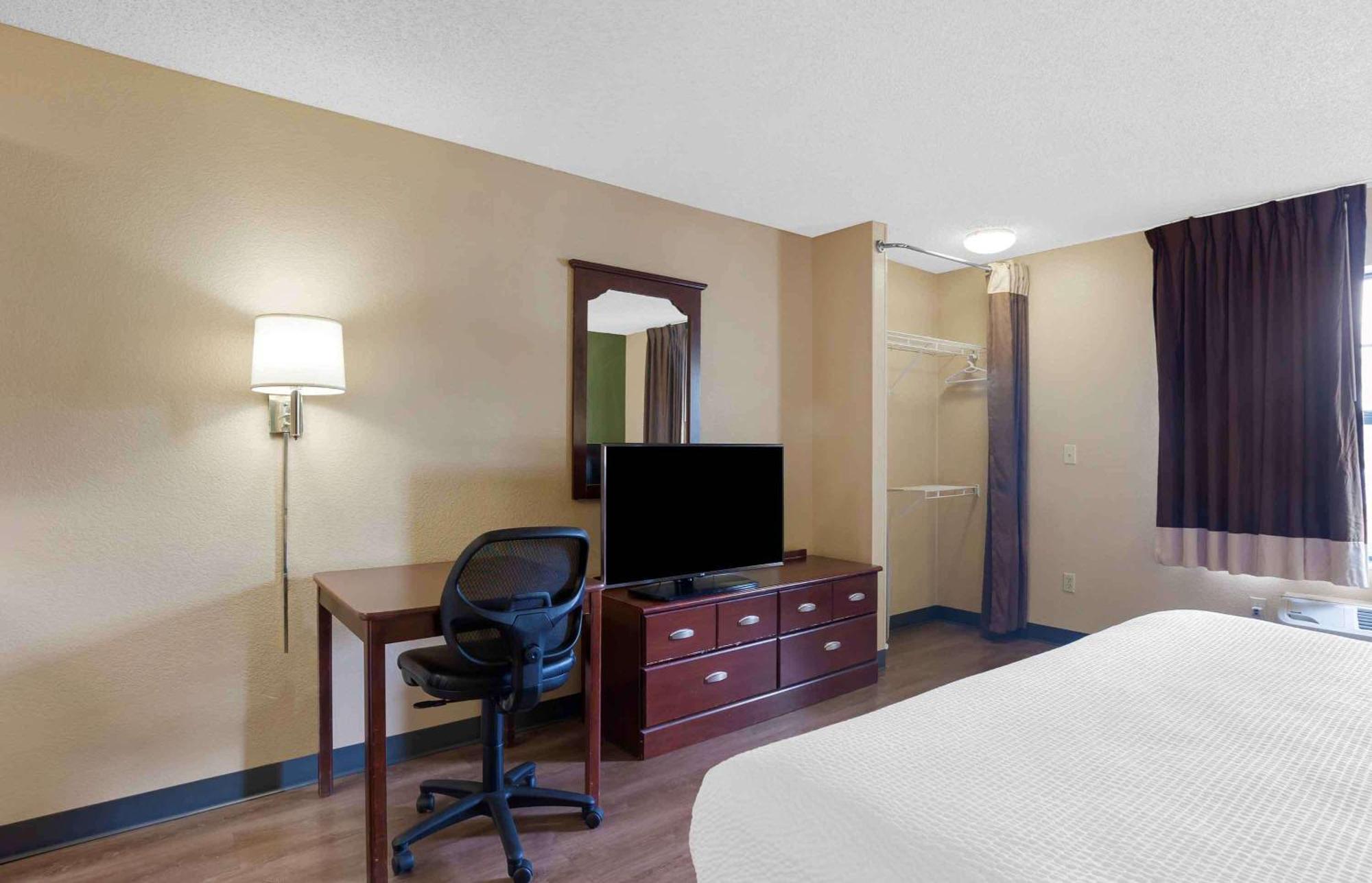 Extended Stay America Suites - Oklahoma City - Nw Expressway Exterior photo