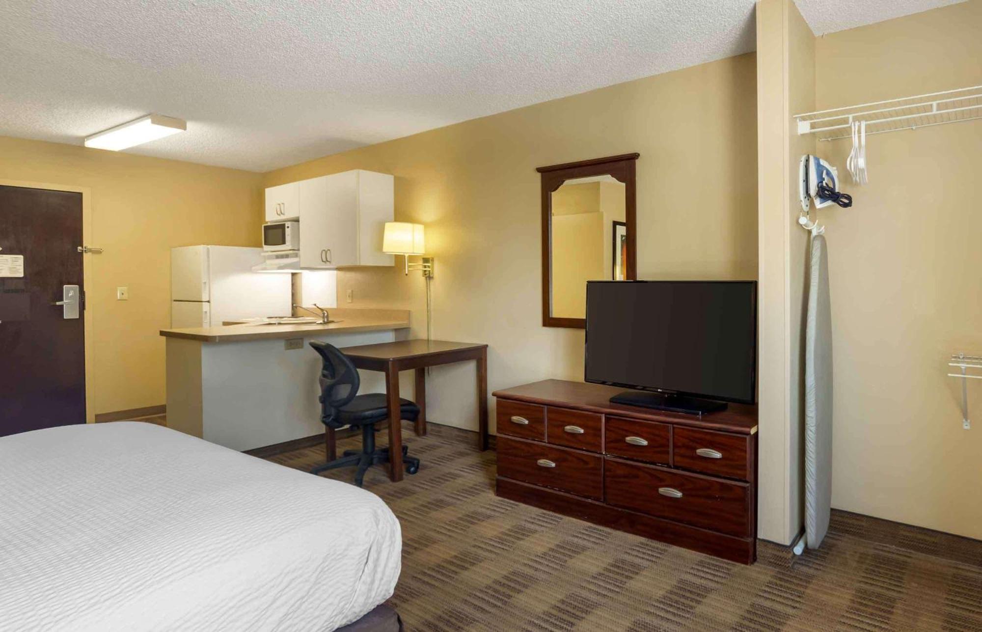 Extended Stay America Suites - Oklahoma City - Nw Expressway Exterior photo